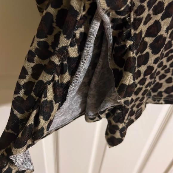 Terra & Sky long sleeve top for women with side splits. Plus size 2X (20W-22W) - Picture 4 of 5